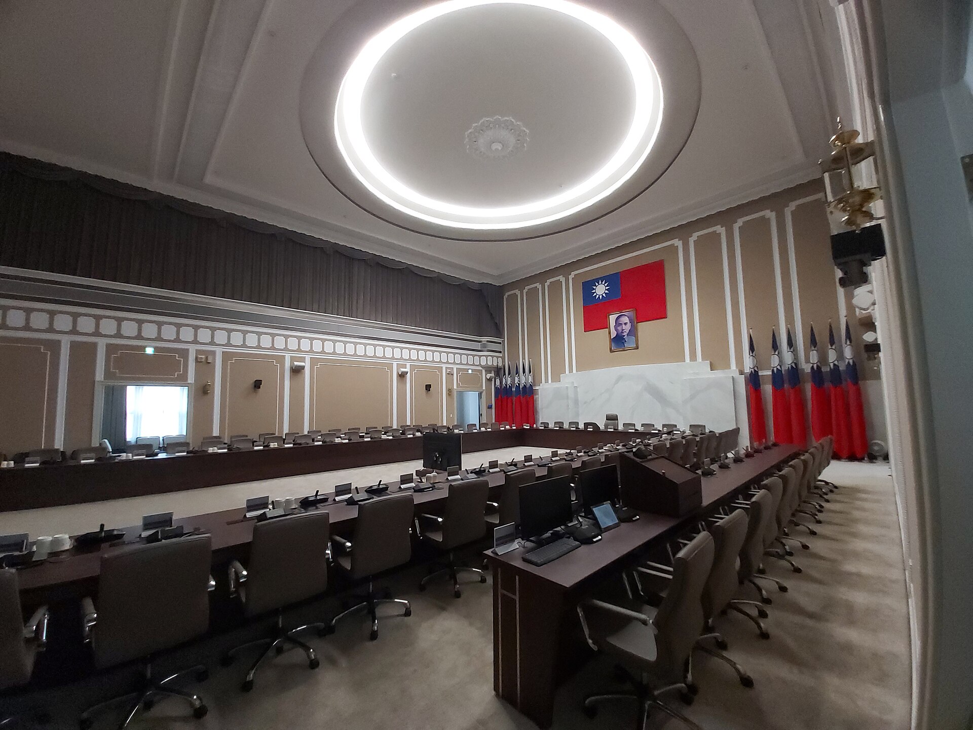 Executive Boardroom and Corporate Governance